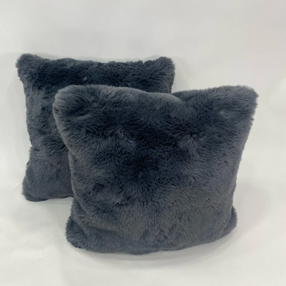 Pillow Faux Fur Dark Gray 2 set - Picture 4 of 5